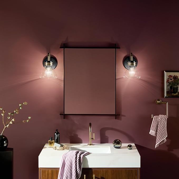 Kichler Farum 7.25" 1-Light Wall Sconce with Clear Glass in Black, for Fireplace, Kitchen, Bedroom, Hallway, or Vanity, (7.25" W x 9.5" H) 55153BKCLR