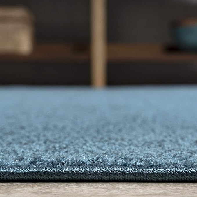 JONATHAN Y Haze Solid Low-Pile Turquoise 6' Round Indoor Area Rug, Coastal,Bohemian,Minimalist,Classic, Easy-Cleaning for Living Room,Bedroom,Kitchen,Pet Friendly,Non-Shedding (SEU100H-6R)