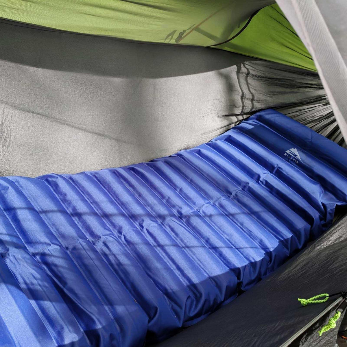 Rivenlo Camping Hammock Tent with Mosquito Net & RainFly, 3 in 1 Waterproof Portable Sleeping Hammock Bug Backpacker Lightweight Outdoor Gear Swing for Hiking Travel Patio Expedition(Dark Green)