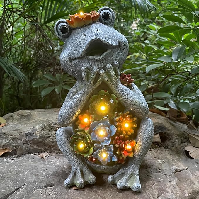 Solar Garden Frog Statues with Outdoor Light for Outdoor Decor Succulent and 8 LED Lights Solar Frog Art Decor for Lawn Yard Decor Gifts for Women Mother's Day Birthday