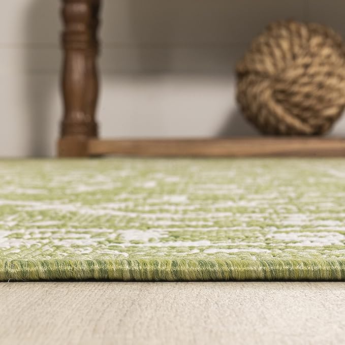 JONATHAN Y Boho Medallion Indoor Outdoor Area Rug 5X8 Green/Cream, Malta Textured Weave for Backyard, Patio, Porch, Easy-Cleaning, High Traffic, Pet-Friendly, Non-Shedding (SMB104D-5)