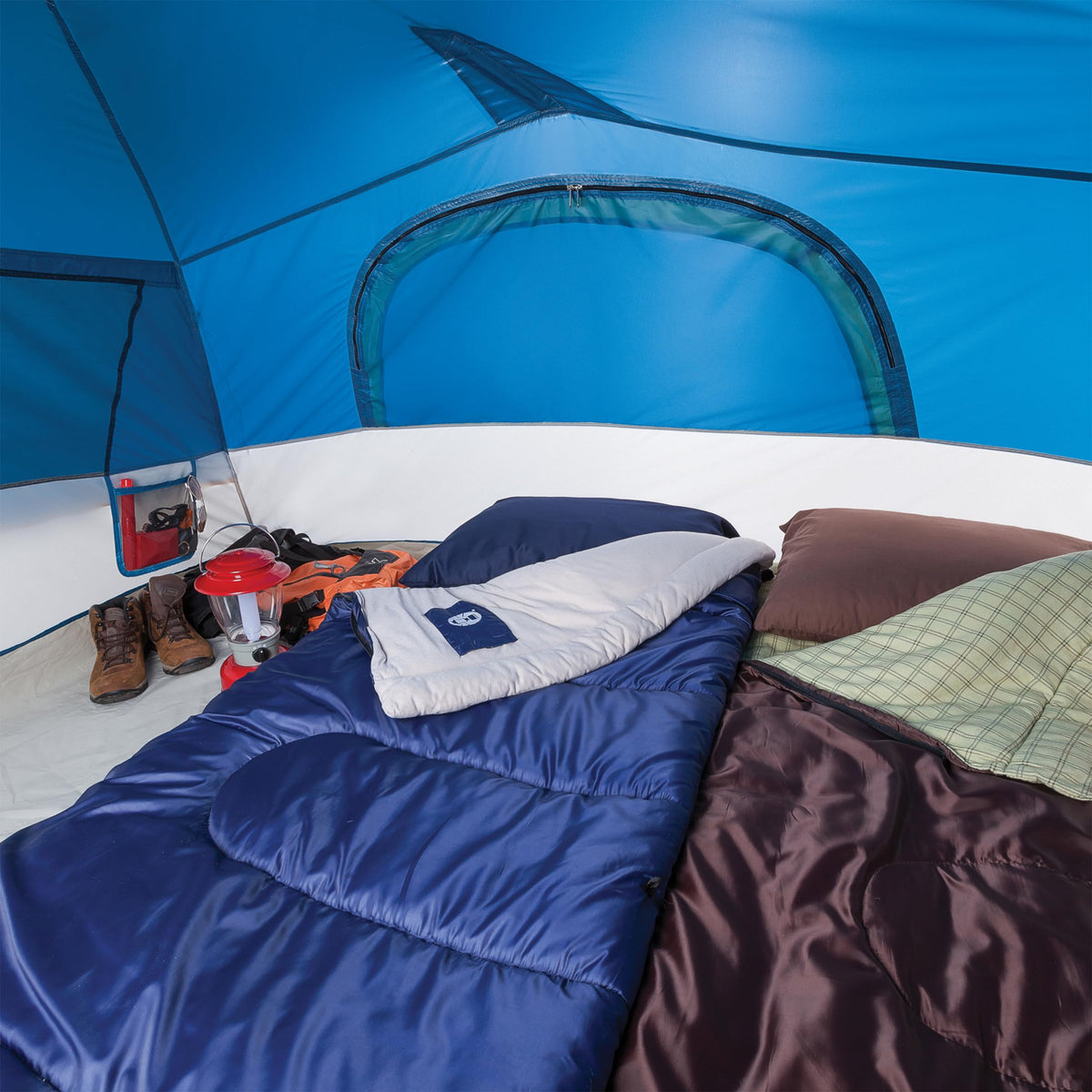 Coleman Brazos 20/30°F Adult Cool-Weather Sleeping Bag with No-Snag Zipper & Stuff Sack, Machine Washable