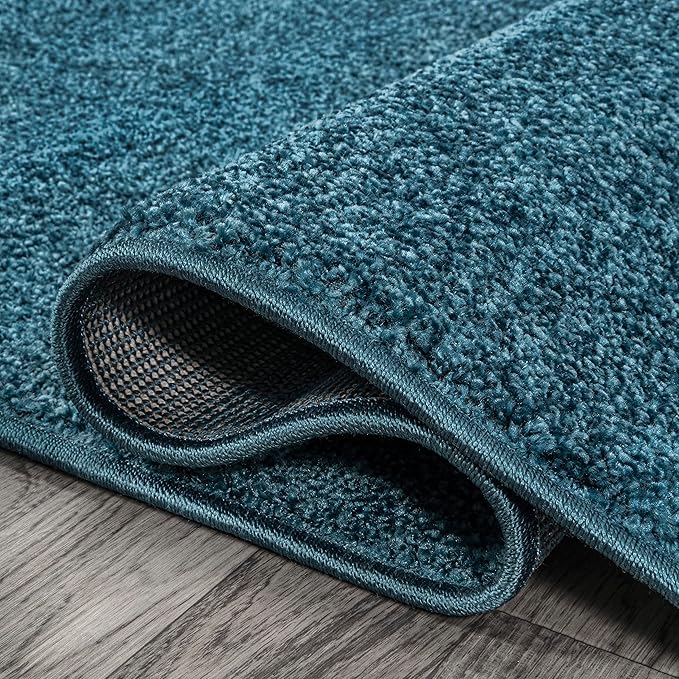 JONATHAN Y Haze Solid Low-Pile Turquoise Indoor Area Rug 4x6, Coastal,Bohemian,Minimalist,Classic, Easy-Cleaning for Living Room,Bedroom,Kitchen,Pet Friendly,Non-Shedding (SEU100H-4)