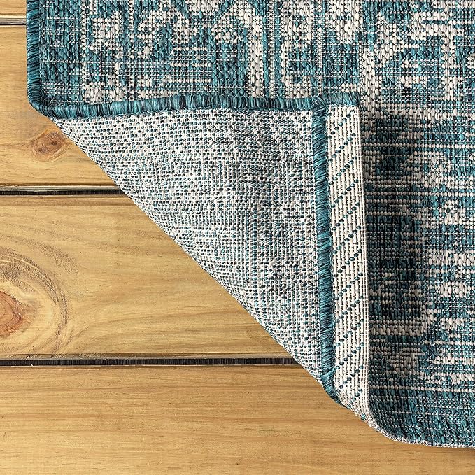 JONATHAN Y Boho Medallion Indoor Outdoor Area Rug 4X6 Teal/Gray, Malta Textured Weave for Backyard, Patio, Porch, Easy-Cleaning, High Traffic, Pet-Friendly, Non-Shedding (SMB104B-4)
