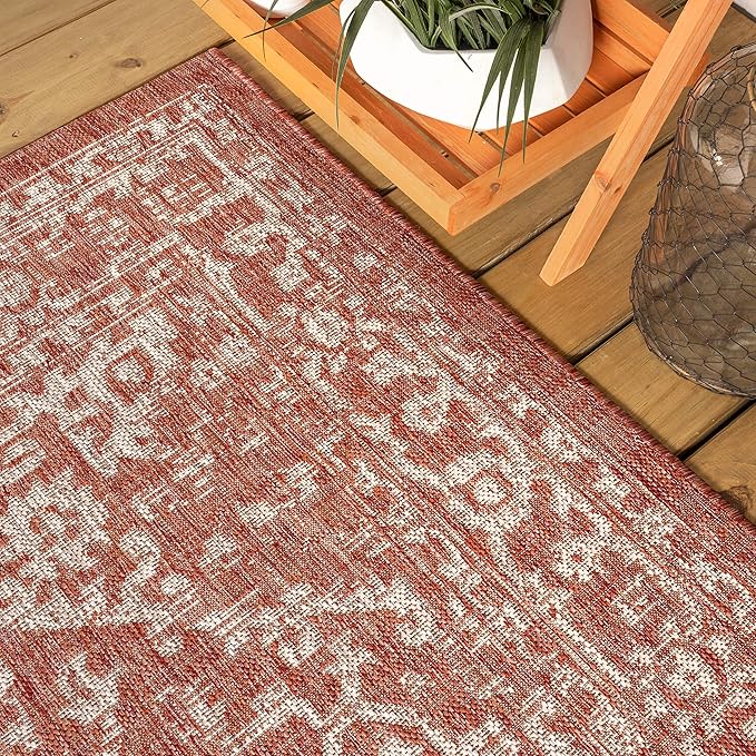 JONATHAN Y Boho Medallion Indoor Outdoor Round Area Rug 6 Ft Red/Taupe, Malta Textured Weave for Backyard, Patio, Porch, Easy-Cleaning, High Traffic, Pet-Friendly, Non-Shedding (SMB104A-6R)